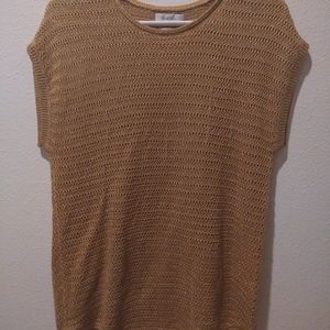 Van Heusen Size M. Metallic Gold Sweater Top. Open Knit, Crochet